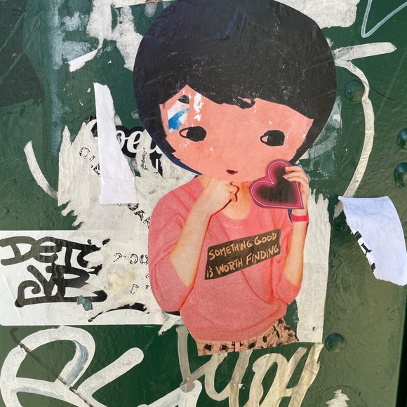 Meet your Posher, Rossana - Picture 1 of 1